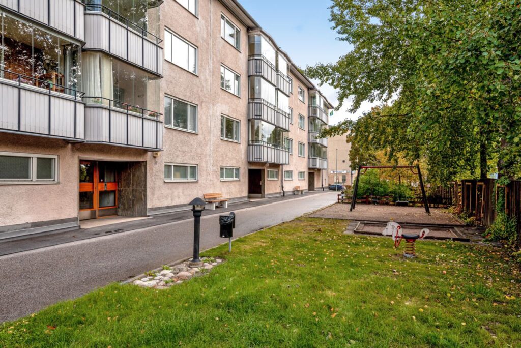 31. Renovering av trapphus i bostadsrattsforening